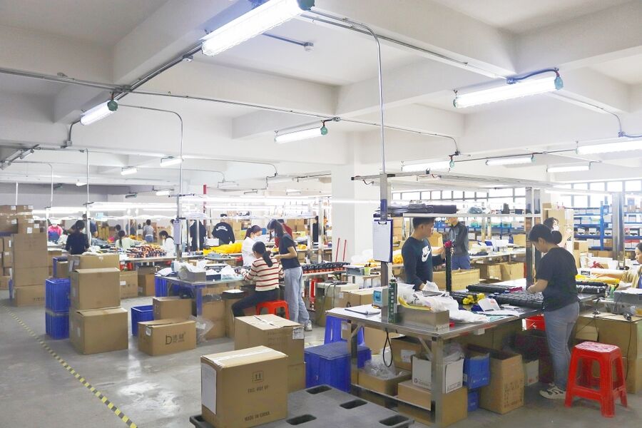 HONHAI TECHNOLOGY LIMITED dây chuyền sản xuất của nhà sản xuất